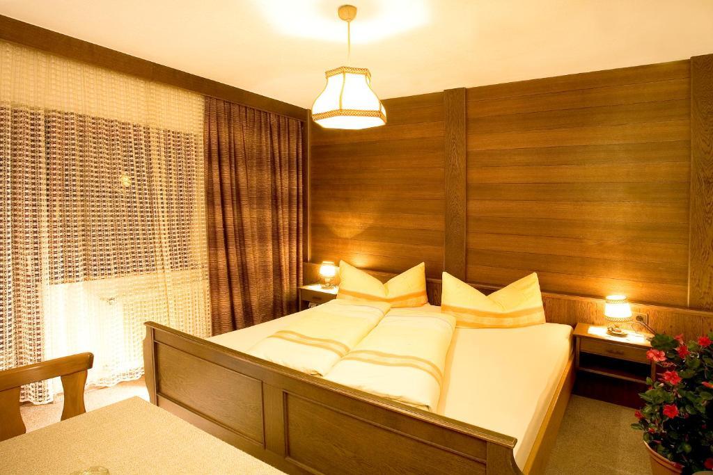 Haus Weidmannsheil Apartment Langenfeld Phòng bức ảnh