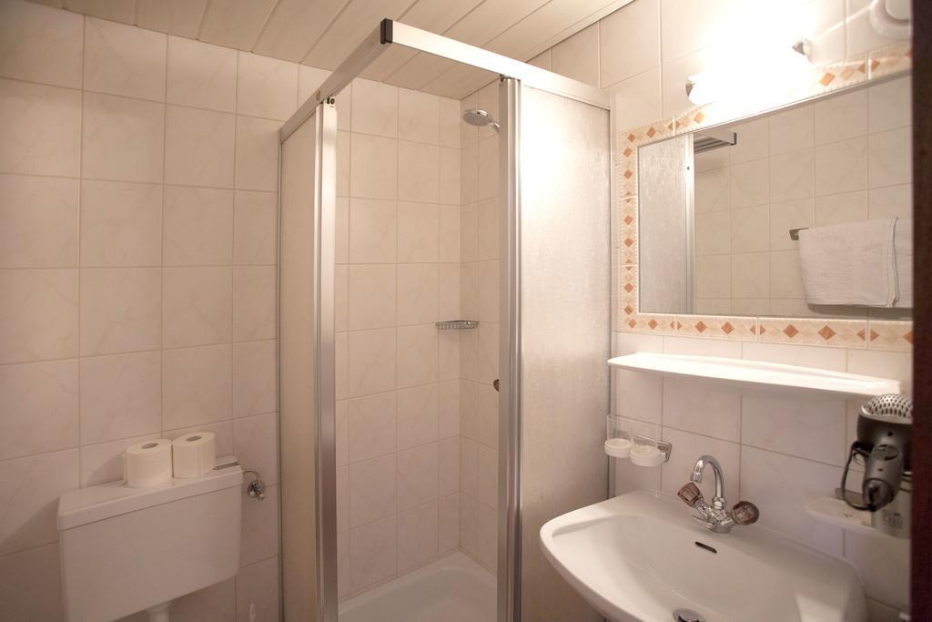 Haus Weidmannsheil Apartment Langenfeld Ngoại thất bức ảnh